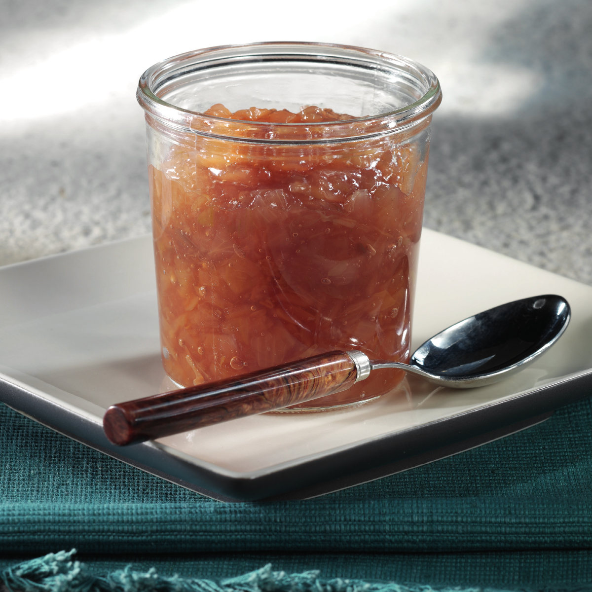 Onion preserve with Lindemans Kriek