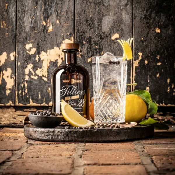 Filliers Dry Gin 28 - Classic 500ML - Image 2